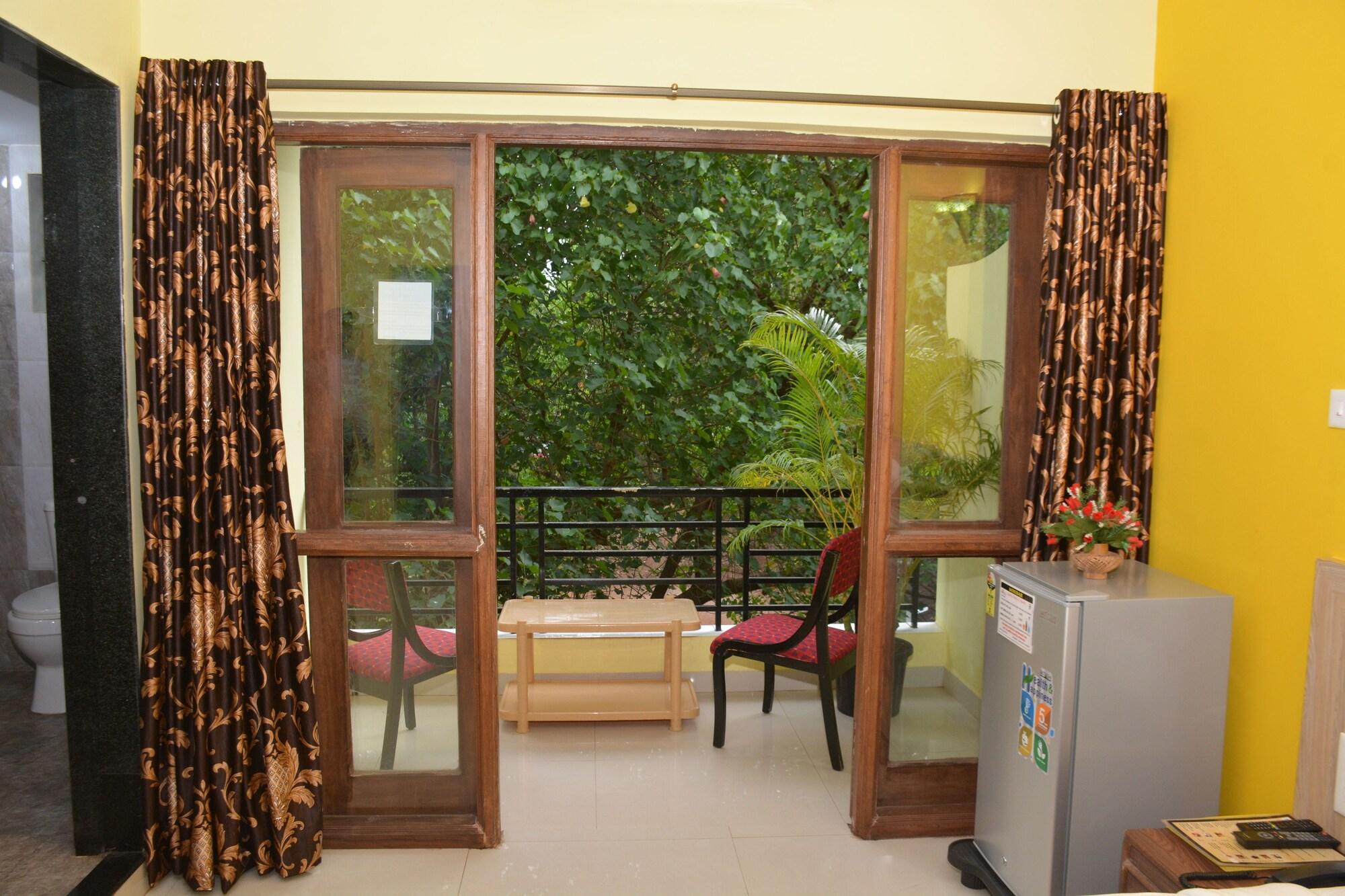 Equipamiento de Habitación RBR Beach Resort Calangute