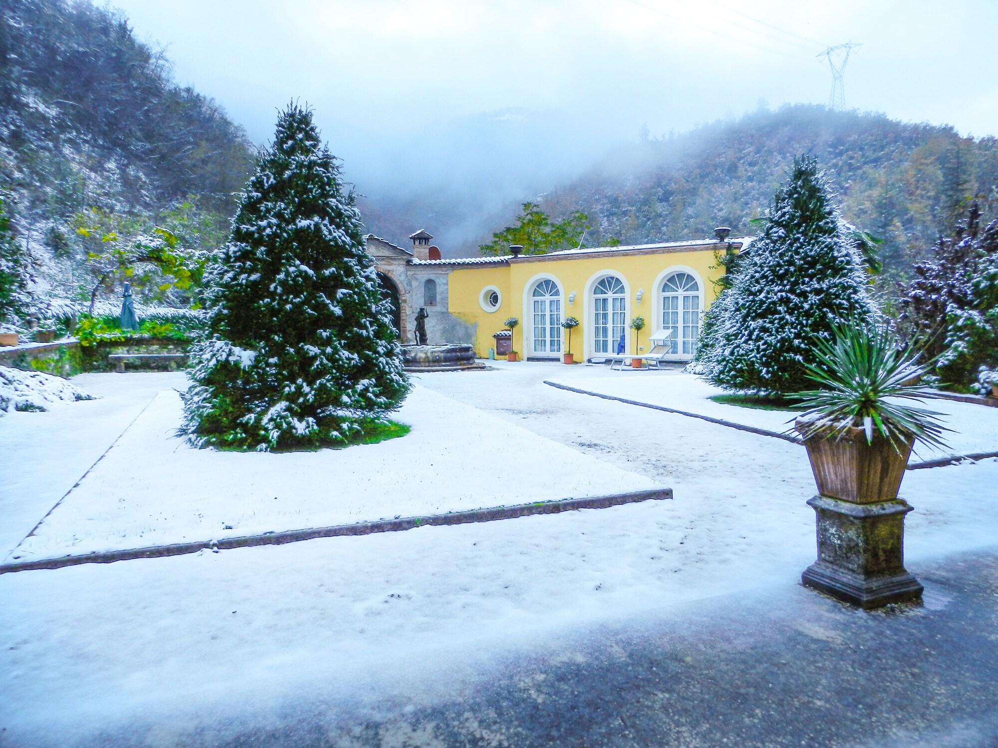 Vista Exterior Villa Bertagni