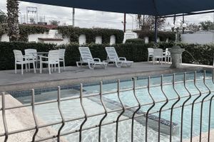 Alojamiento - Hotel Los Robles