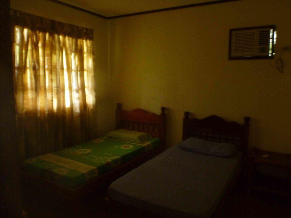 Habitación TipTop Hotel Resto and Delishop