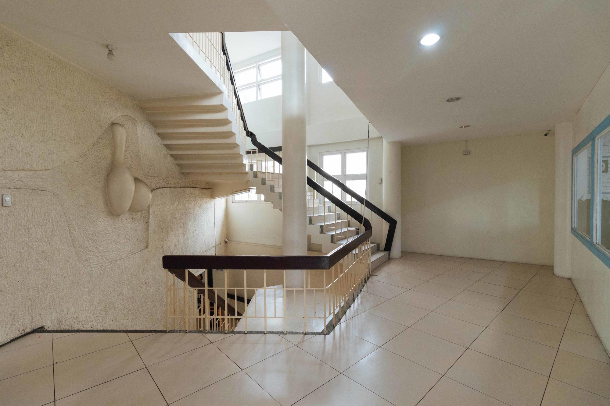 Comodidades del Alojamiento RedDoorz Plus @ EDSA Congressional