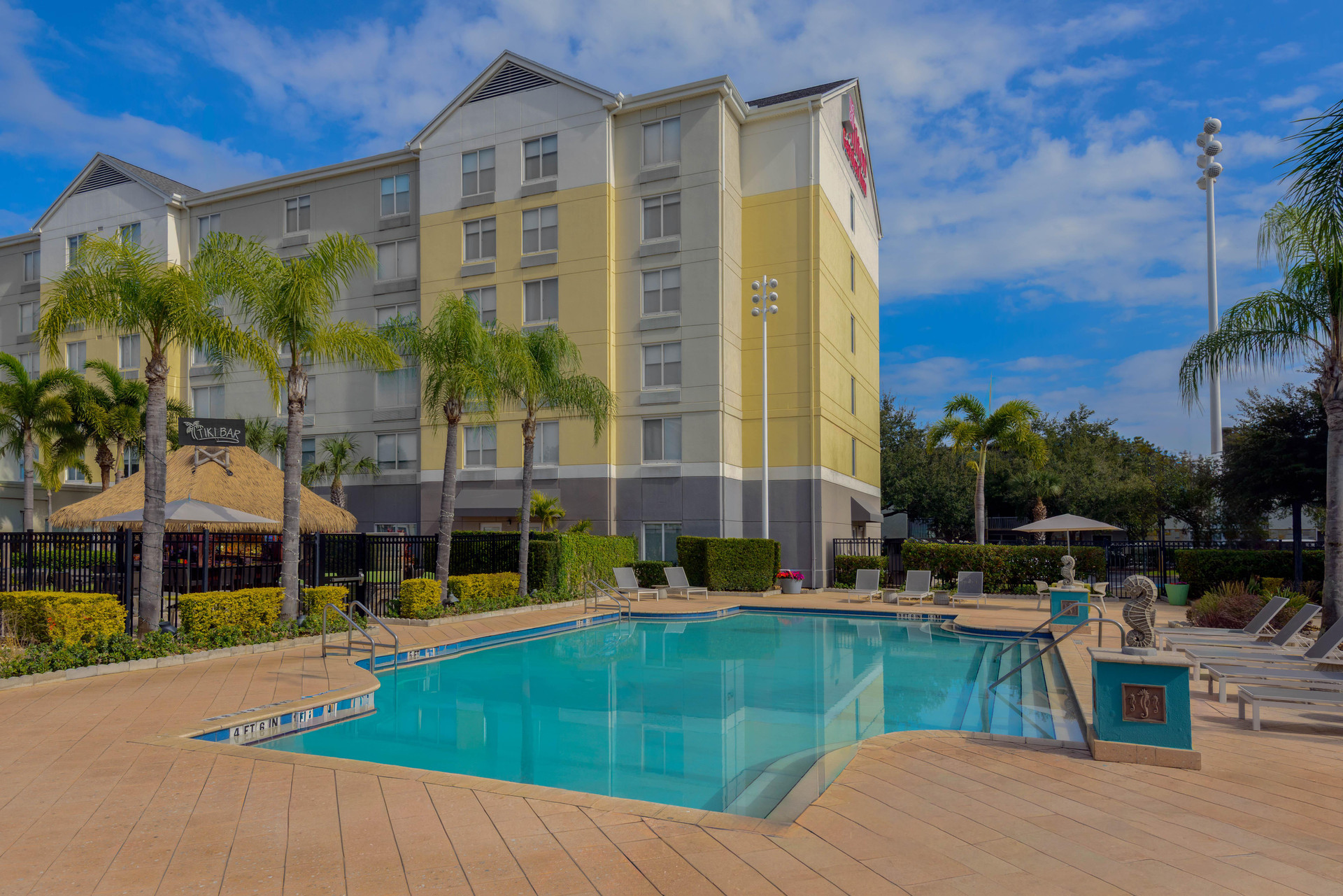 Vista Piscina Hilton Garden Inn Orlando International Drive North