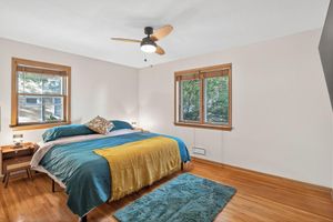 Alquiler Vacacional - Midcentury Modern Home with Cinema Room