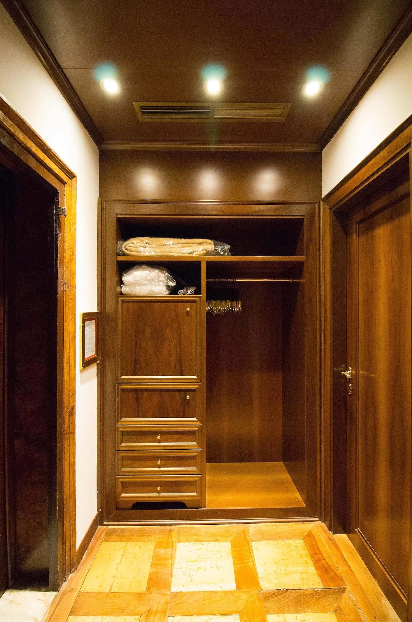 Set de Habitación Hotel Palazzo Abadessa