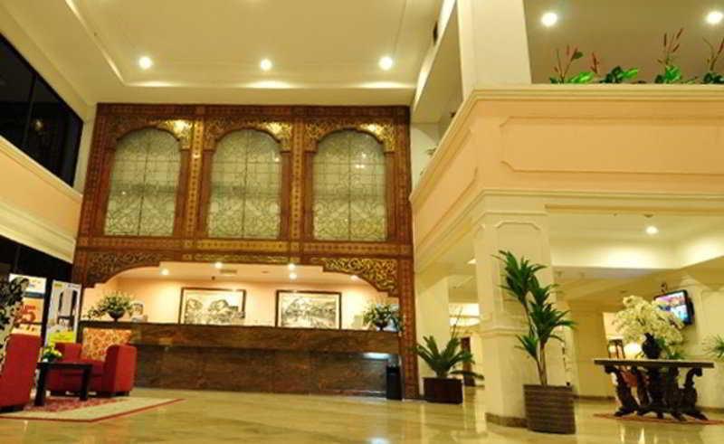 Vista Lobby Sari Ater Kamboti Hotel Bandung