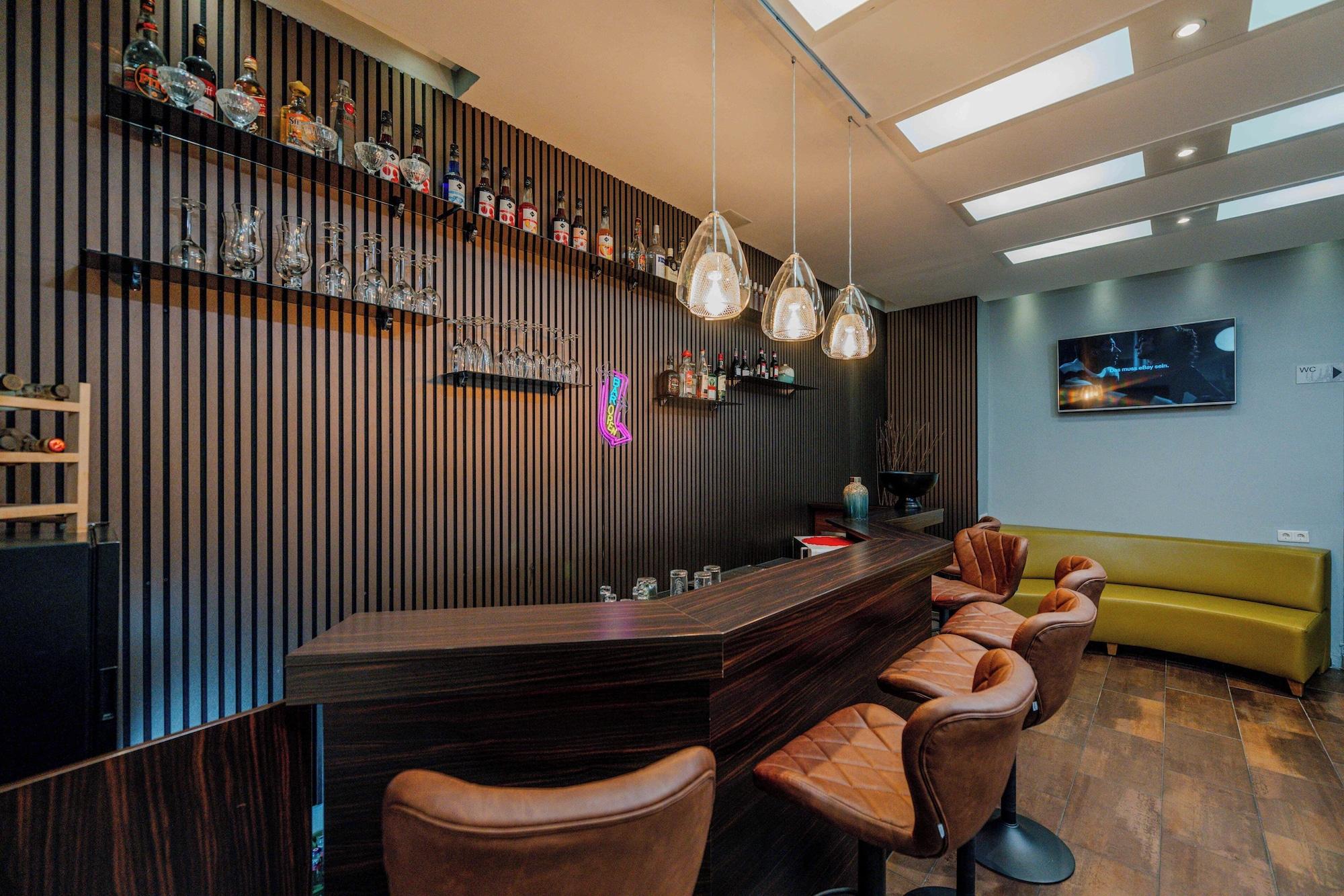 Bar/Salón Ramada by Wyndham Frankfurt Central Station