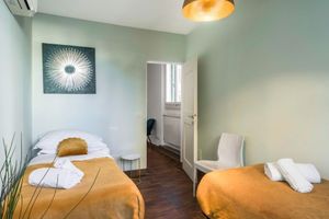 Alquiler Temporario - Elegant 3-Bedroom Apartment in the Historic Center