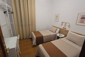 Alojamiento - Hostal Prada