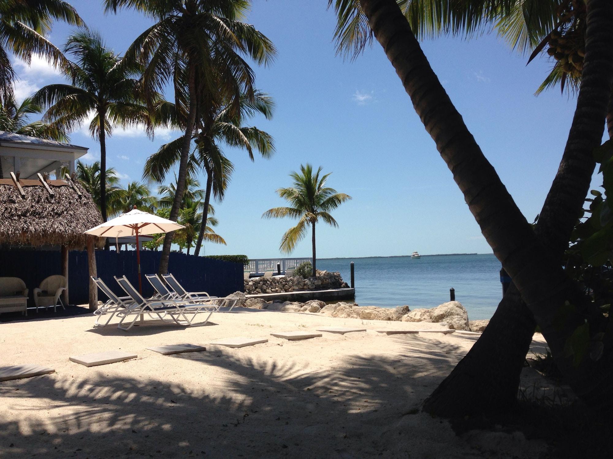 Playa Azul del Mar