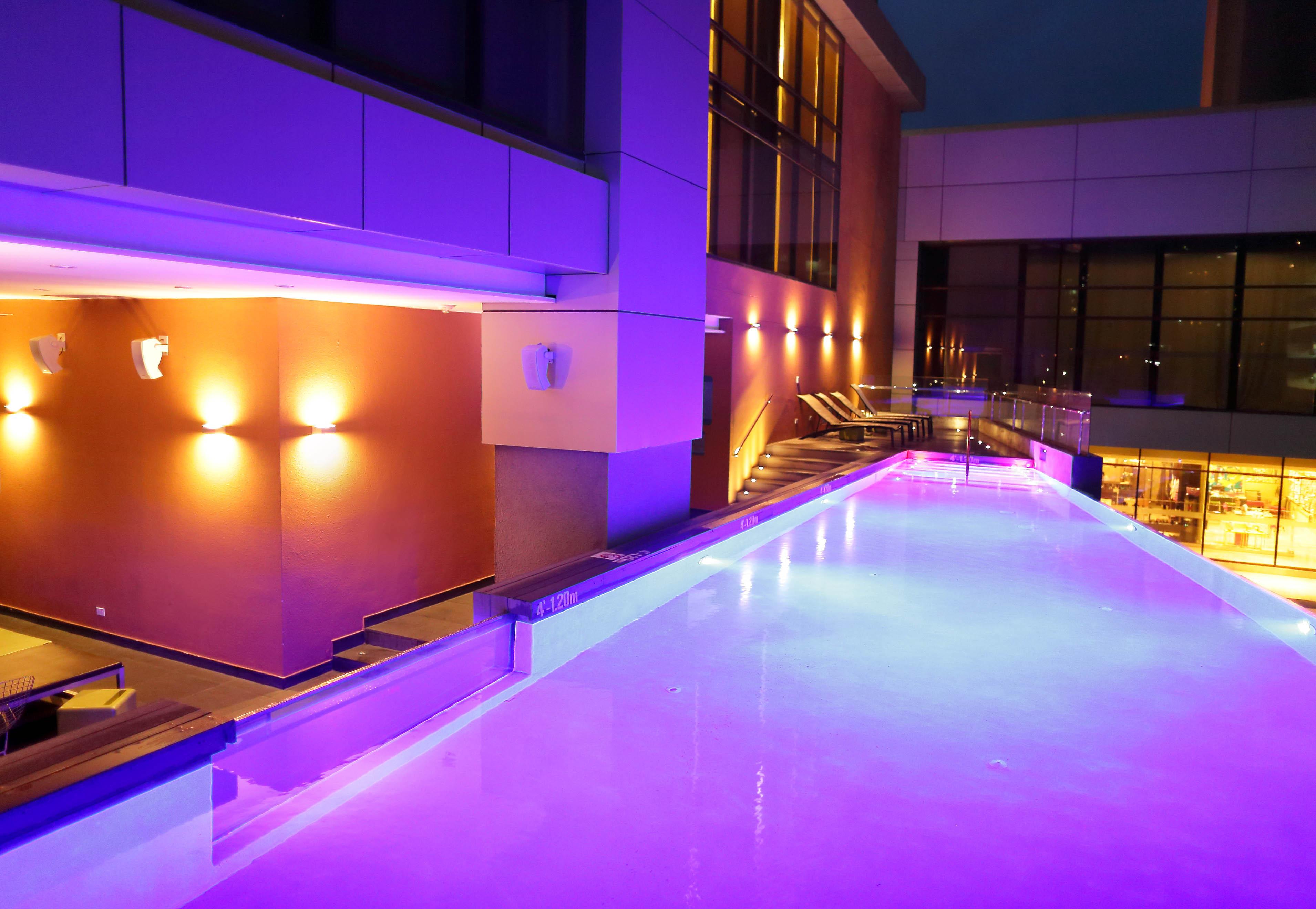 Vista Piscina Aloft by Marriott Panama