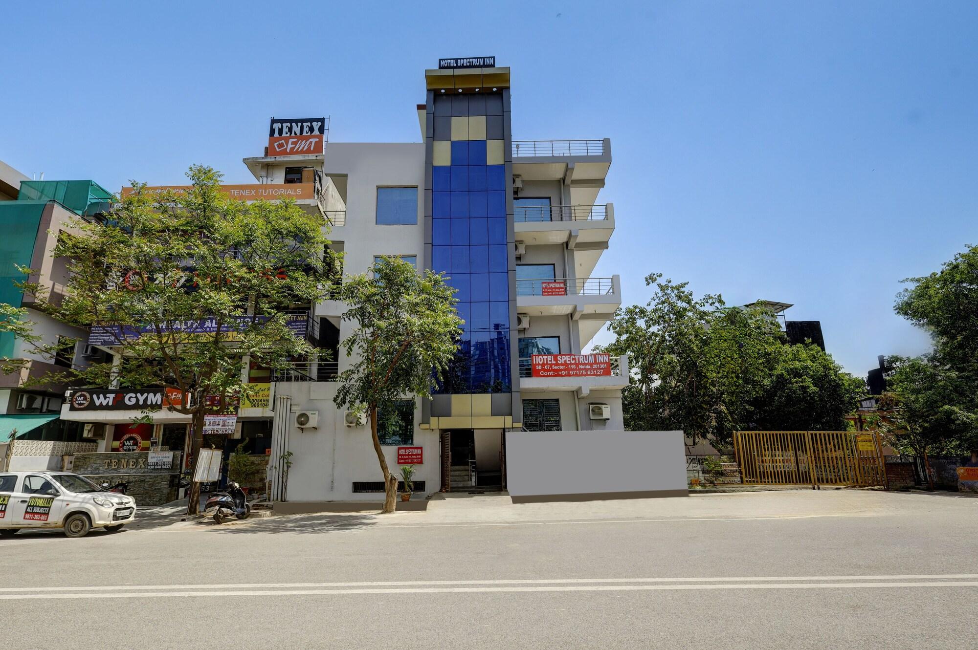 Vista Exterior Hotel Spectrum Inn - By ASPL