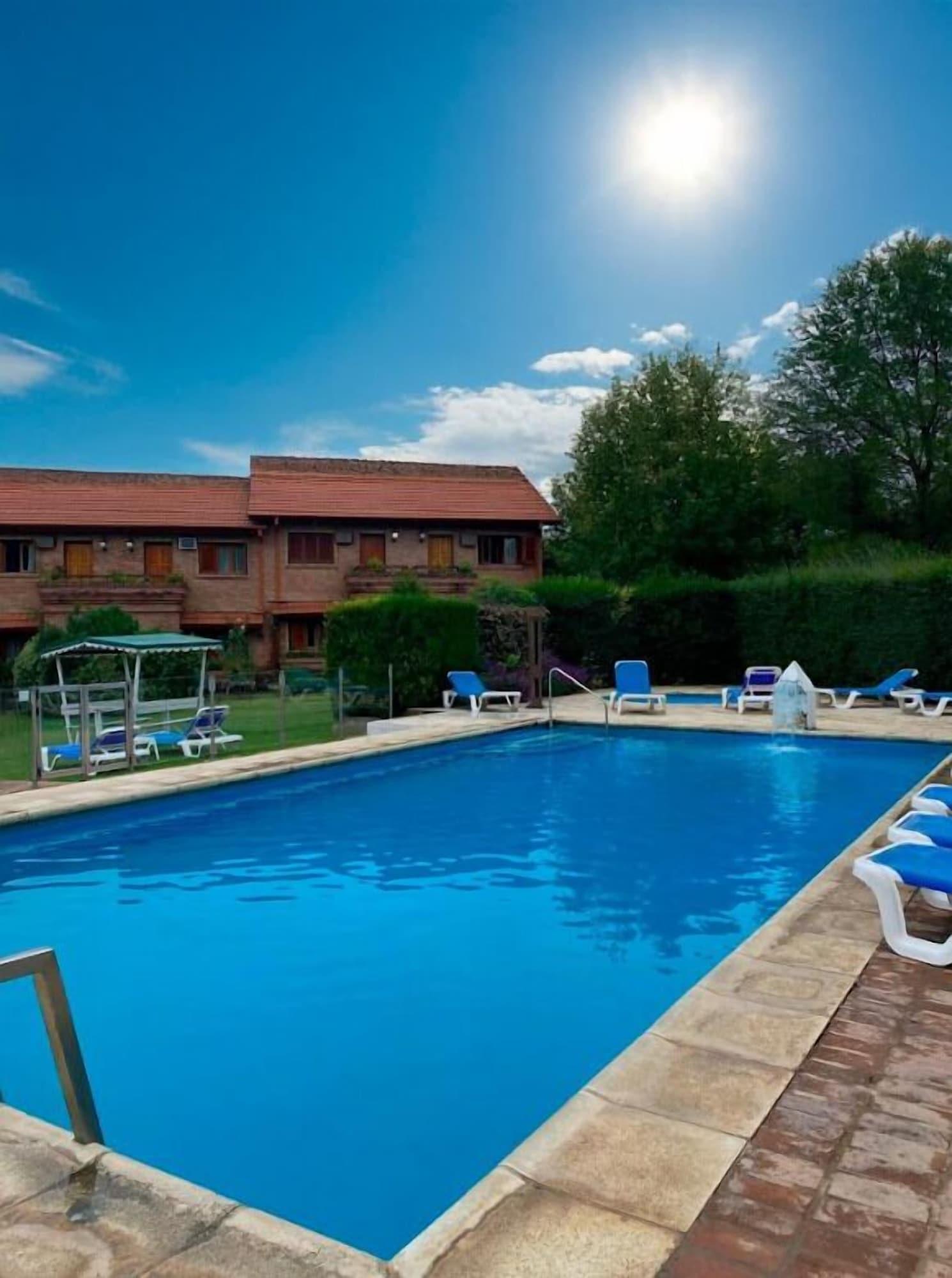 Vista Piscina Villa De Merlo Hotel Spa