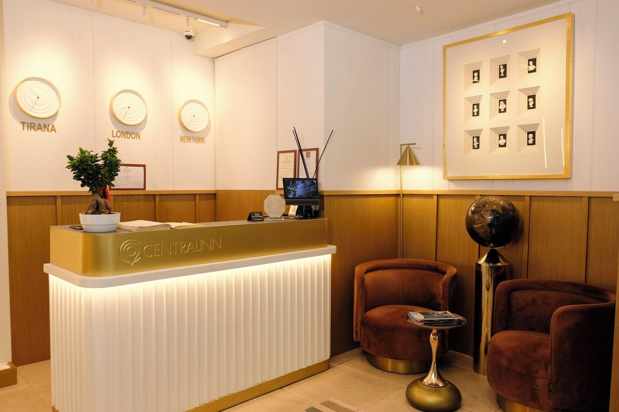 Vista Lobby Centrale Hotel Tirana