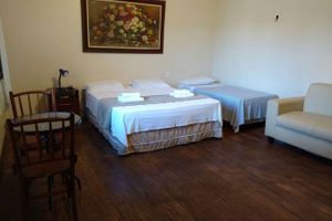 Alojamiento - Chez Les Rois Bed And Breakfast