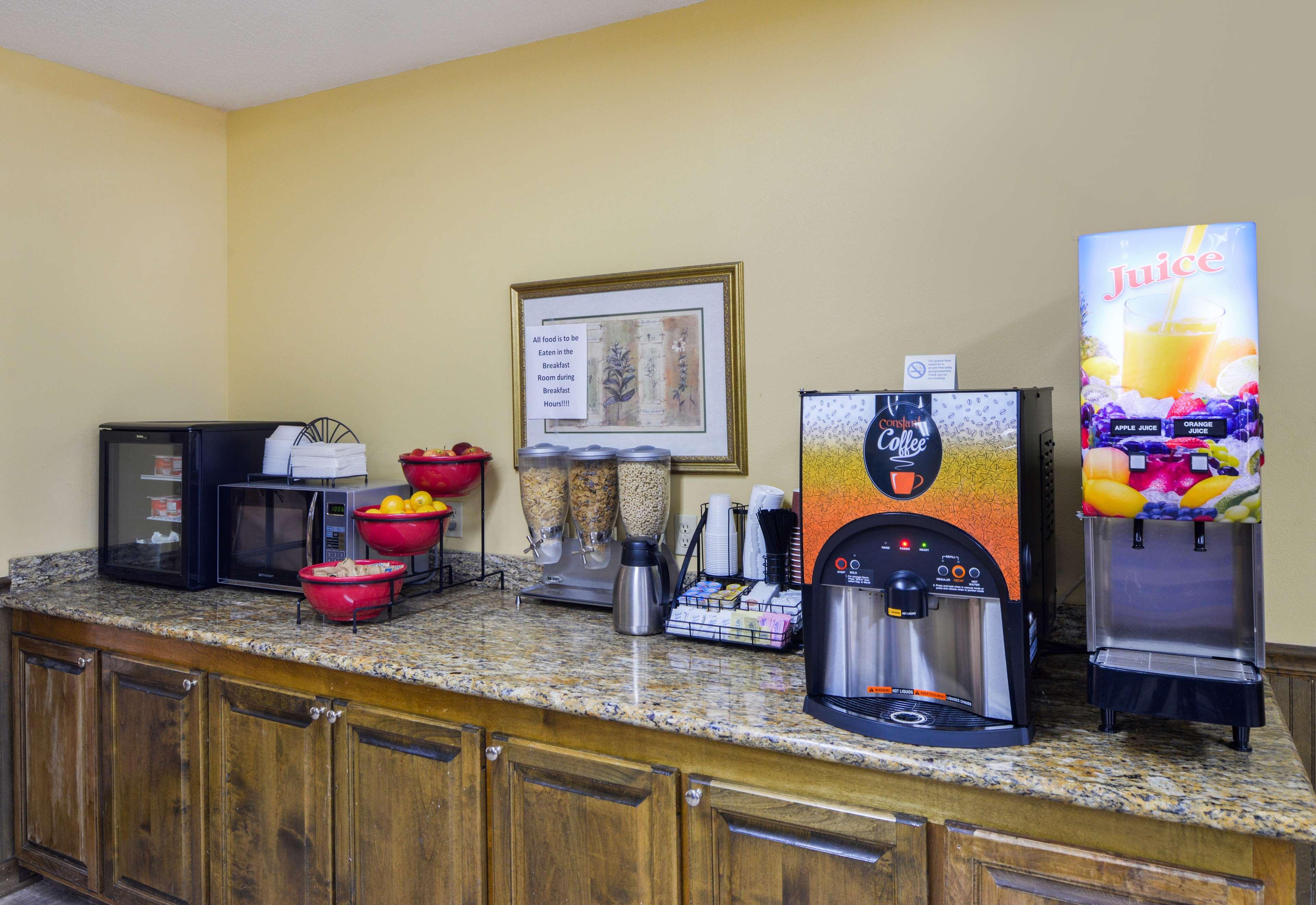 Restaurant Americas Best Value Inn Wiggins