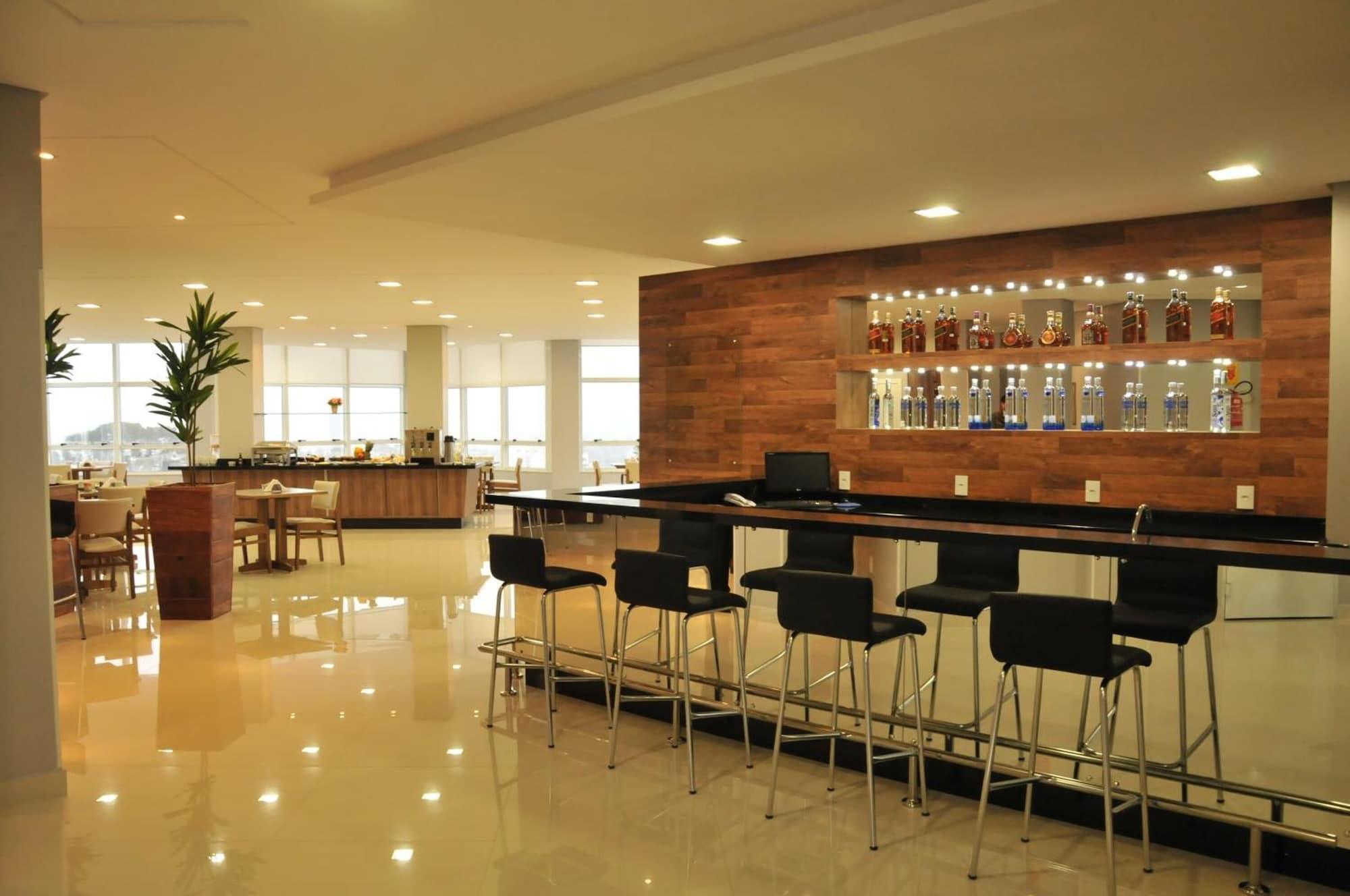 Bar/Salón Poente Hotel