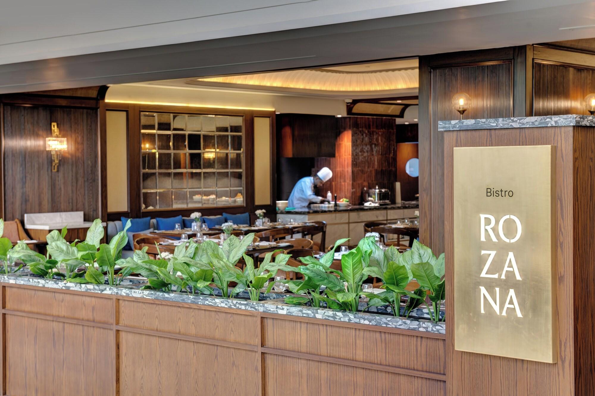 Restaurant Marriott Karachi Hotel