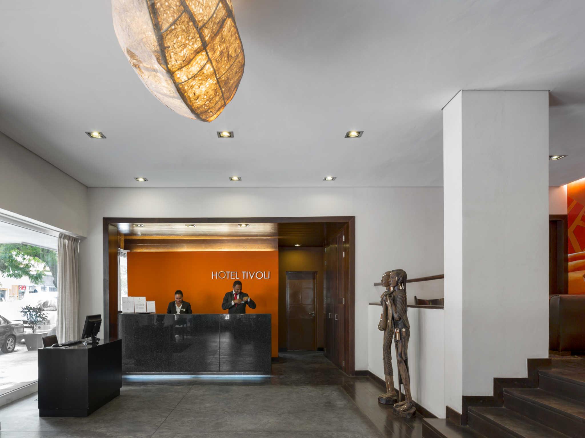 Vista Lobby Hotel Tivoli Beira