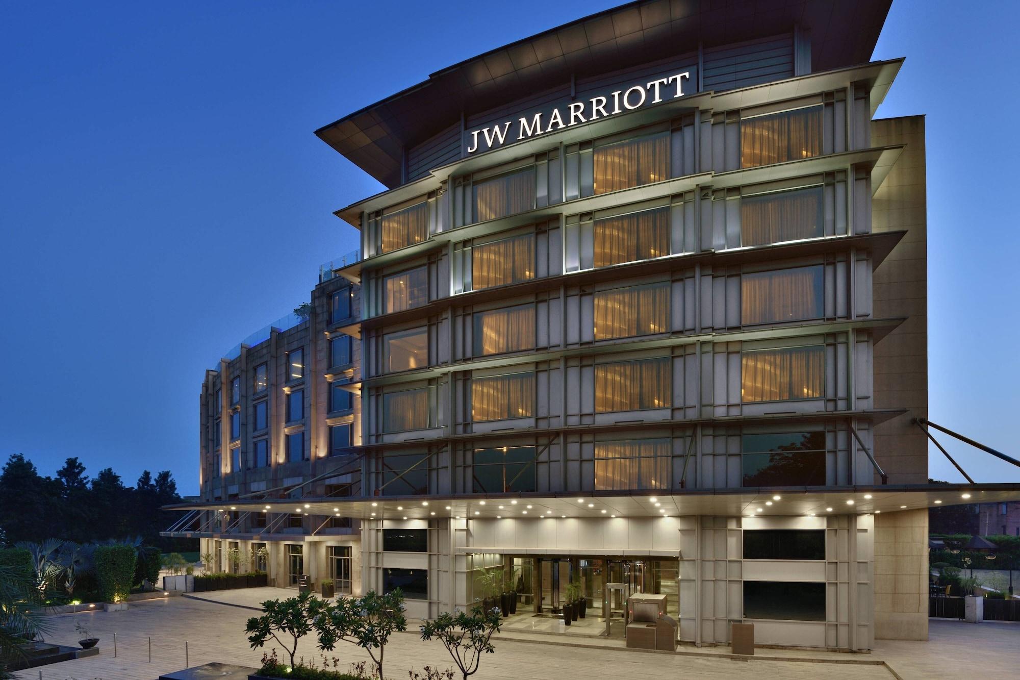 Vista Exterior JW Marriott Hotel Chandigarh