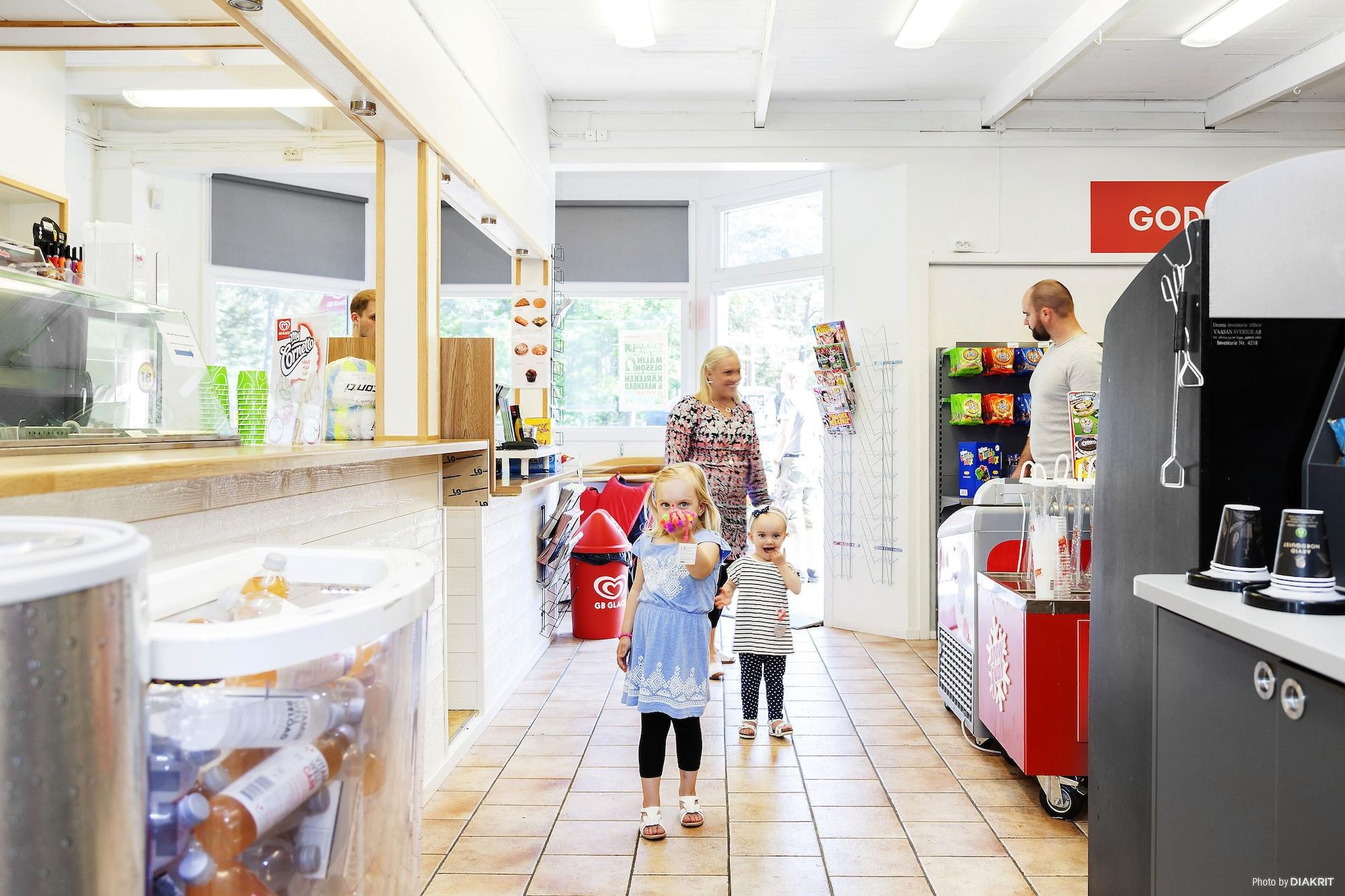 Vista Lobby First Camp Gunnarso