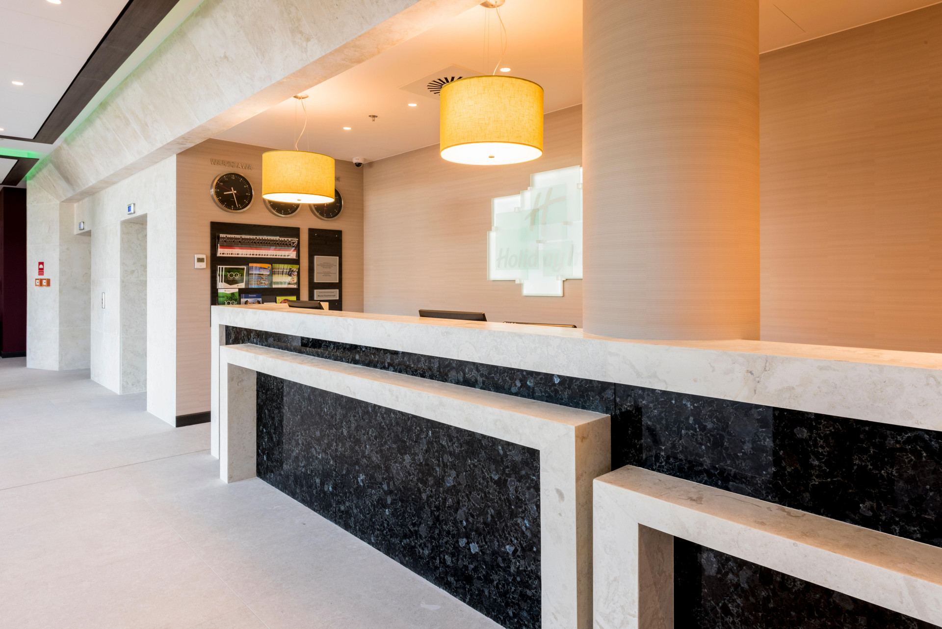 Vista Lobby Holiday Inn Dabrowa Gornicza by IHG