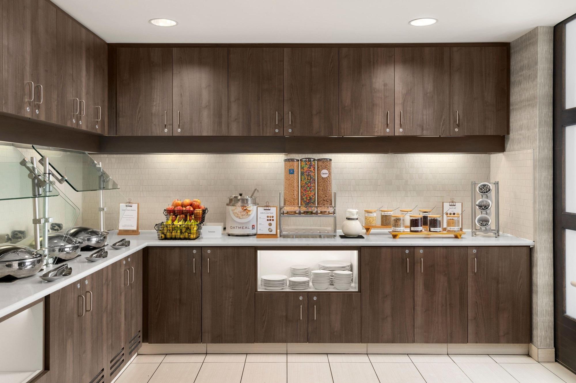 Restaurant Residence Inn Milwaukee West