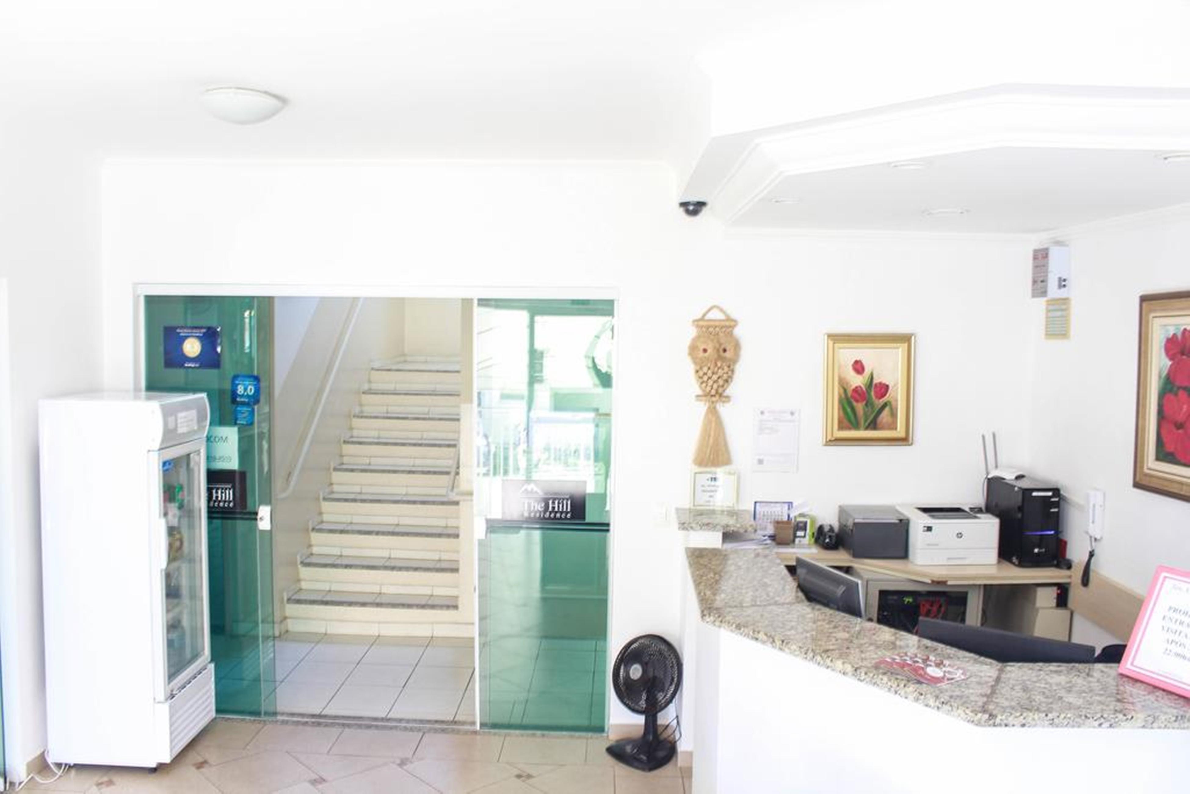 Vista Lobby The Hill Hoteis Residence