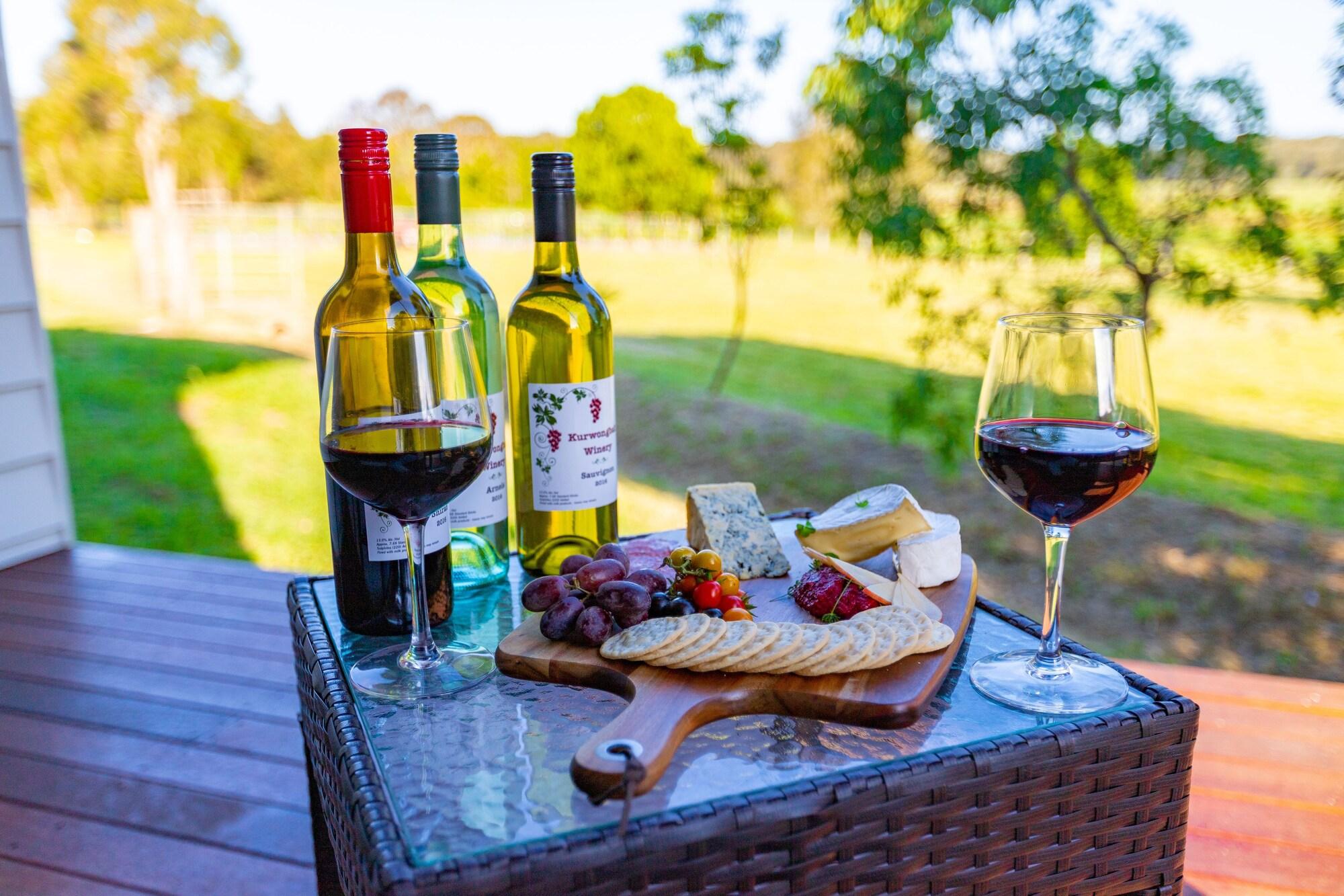 Restaurant Brisbane North B&B and Winery