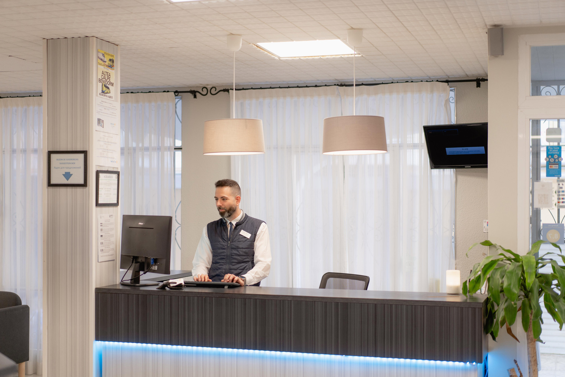 Vista Lobby Santa Faz