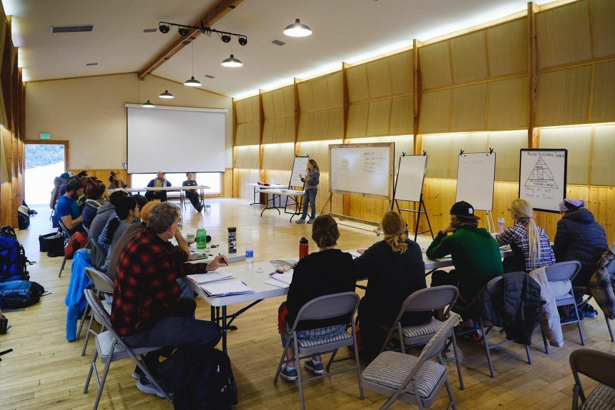Sala de Reuniones Yosemite Bug Rustic Mountain Resort