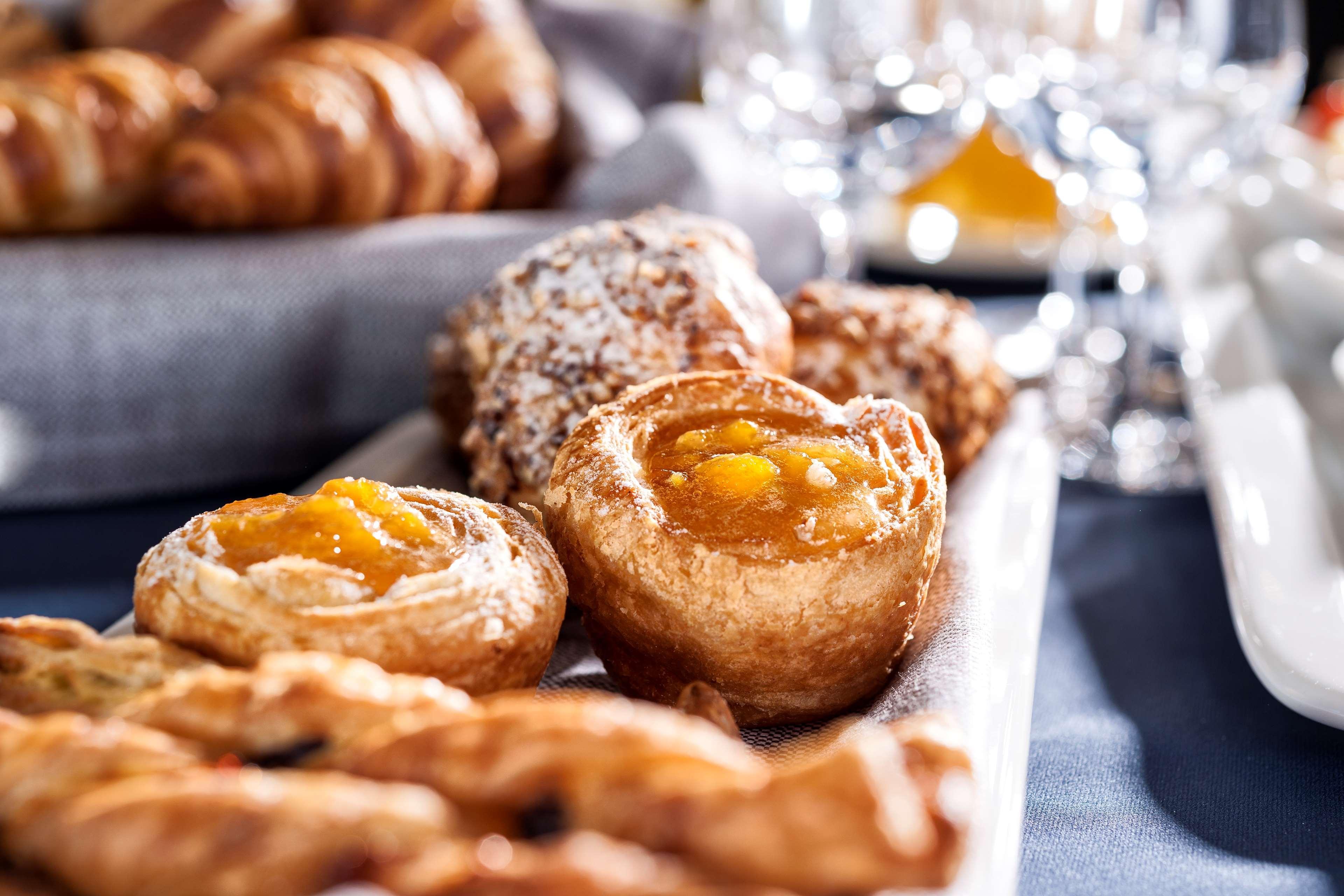 Restaurant Essential by Dorint Berlin-Adlershof