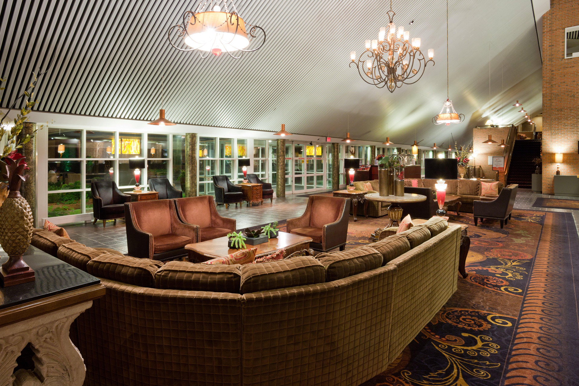 Vista Exterior Crowne Plaza Minneapolis West by IHG