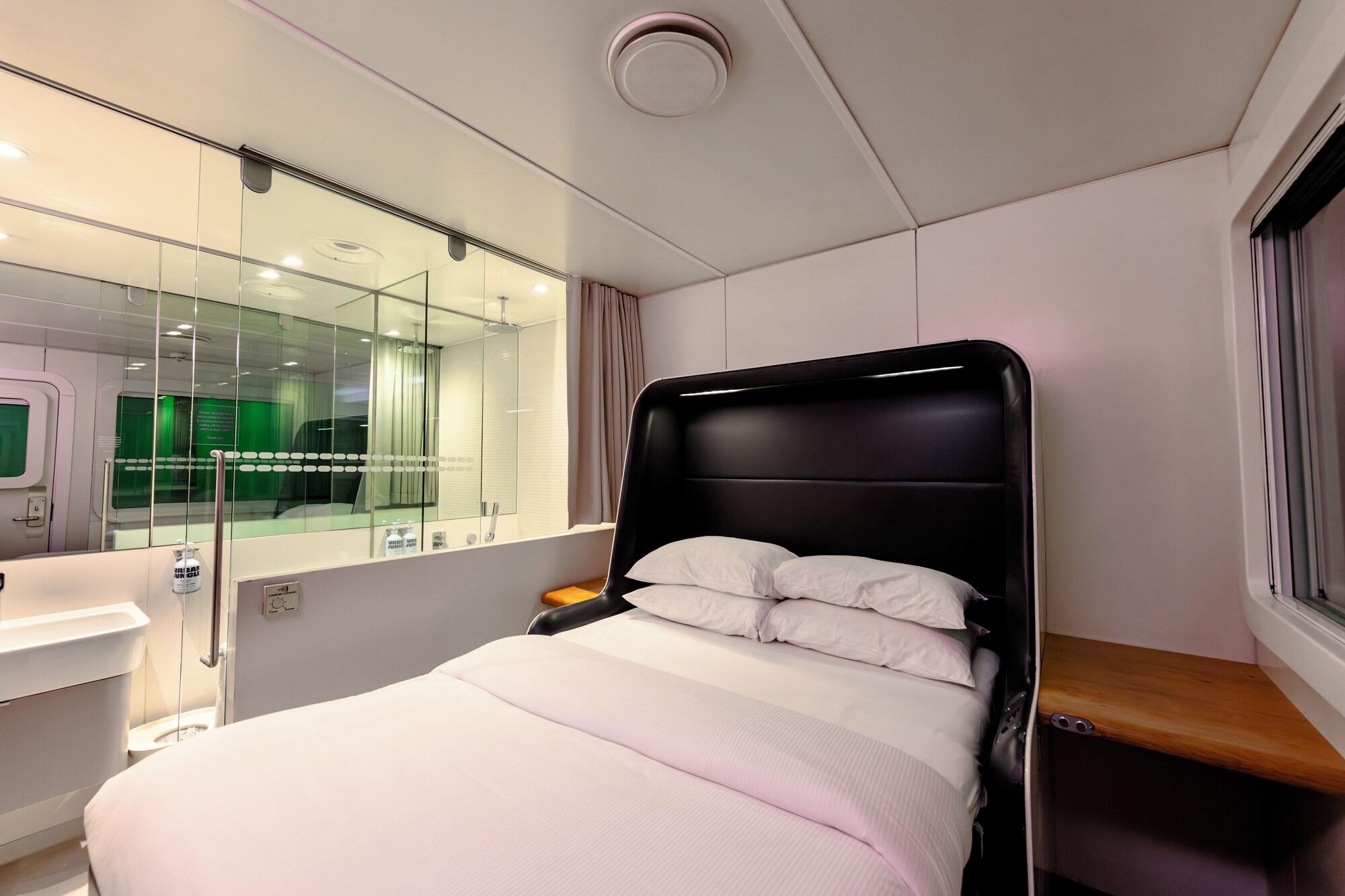 Varios YotelAIR  London Gatwick