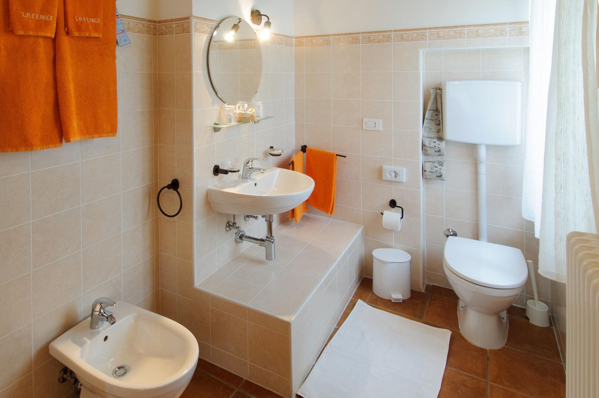 Equipamiento de Habitación B&B La Fenice