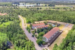 Renta temporal - 4BR Enchanted Stay Resort Pool Family Comfort
