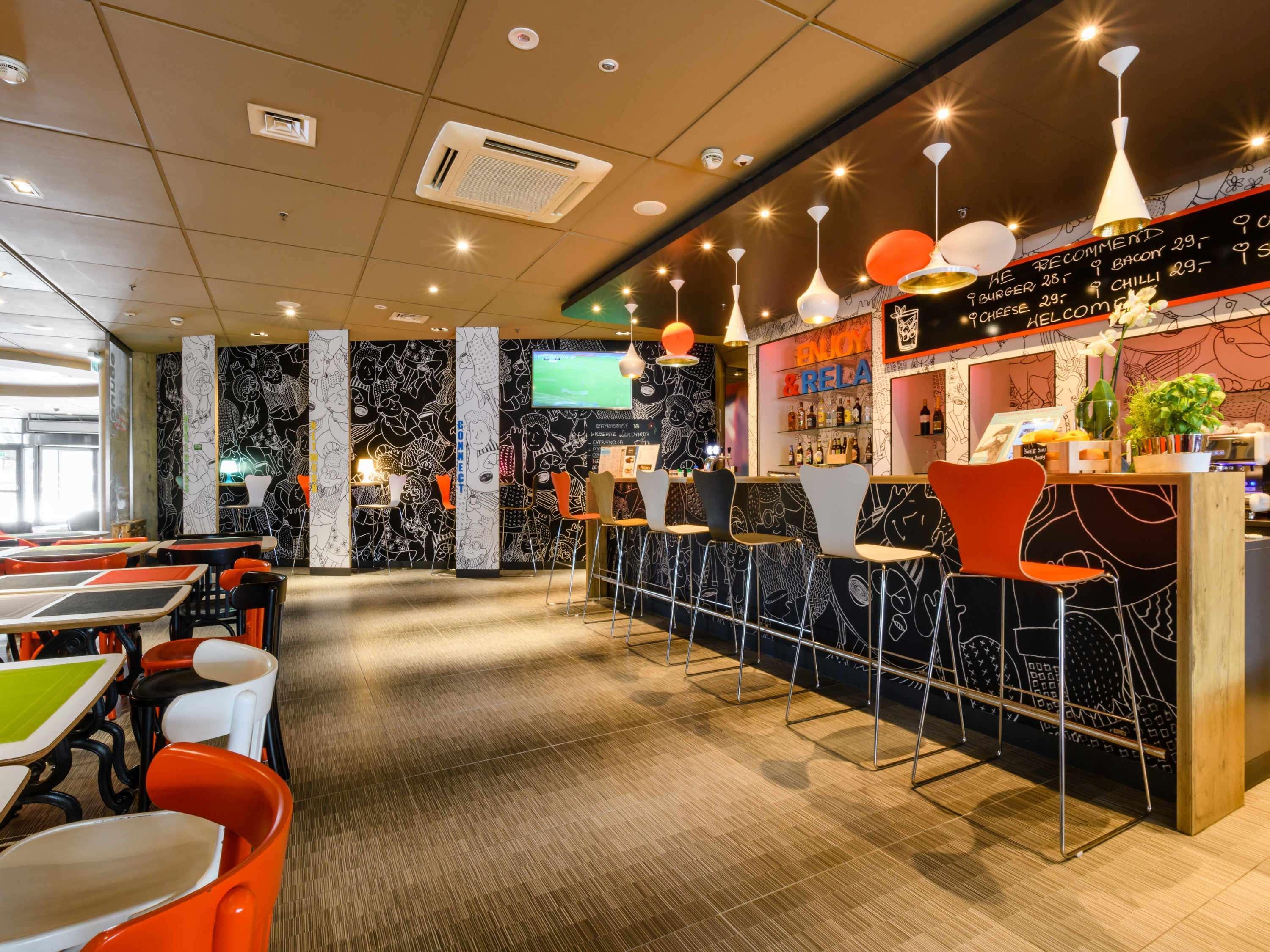 Bar/Salón ibis Warszawa Stare Miasto Old Town