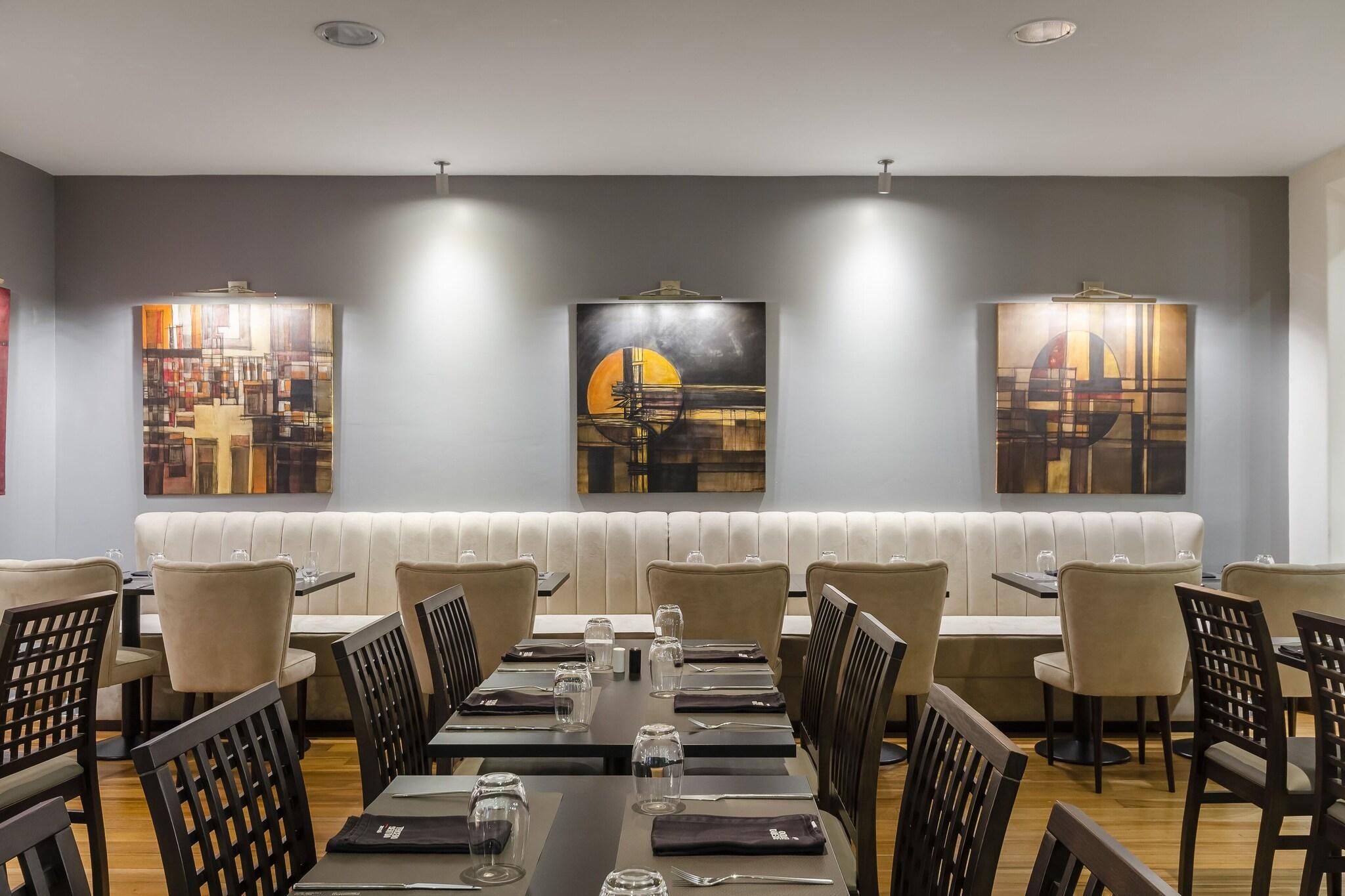 Restaurant Lisboa Central Park Hotel Suites & Studios