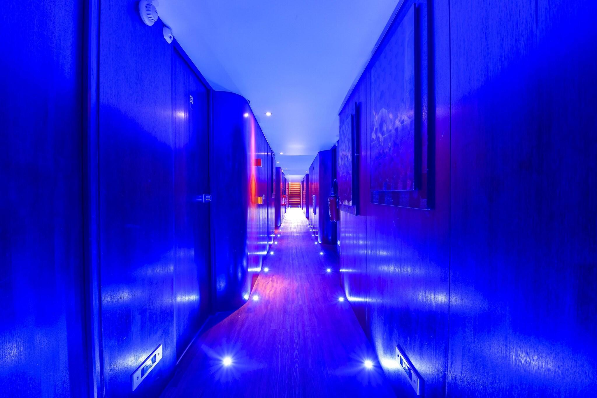 Vista Lobby Vip Paris Yacht Hotel