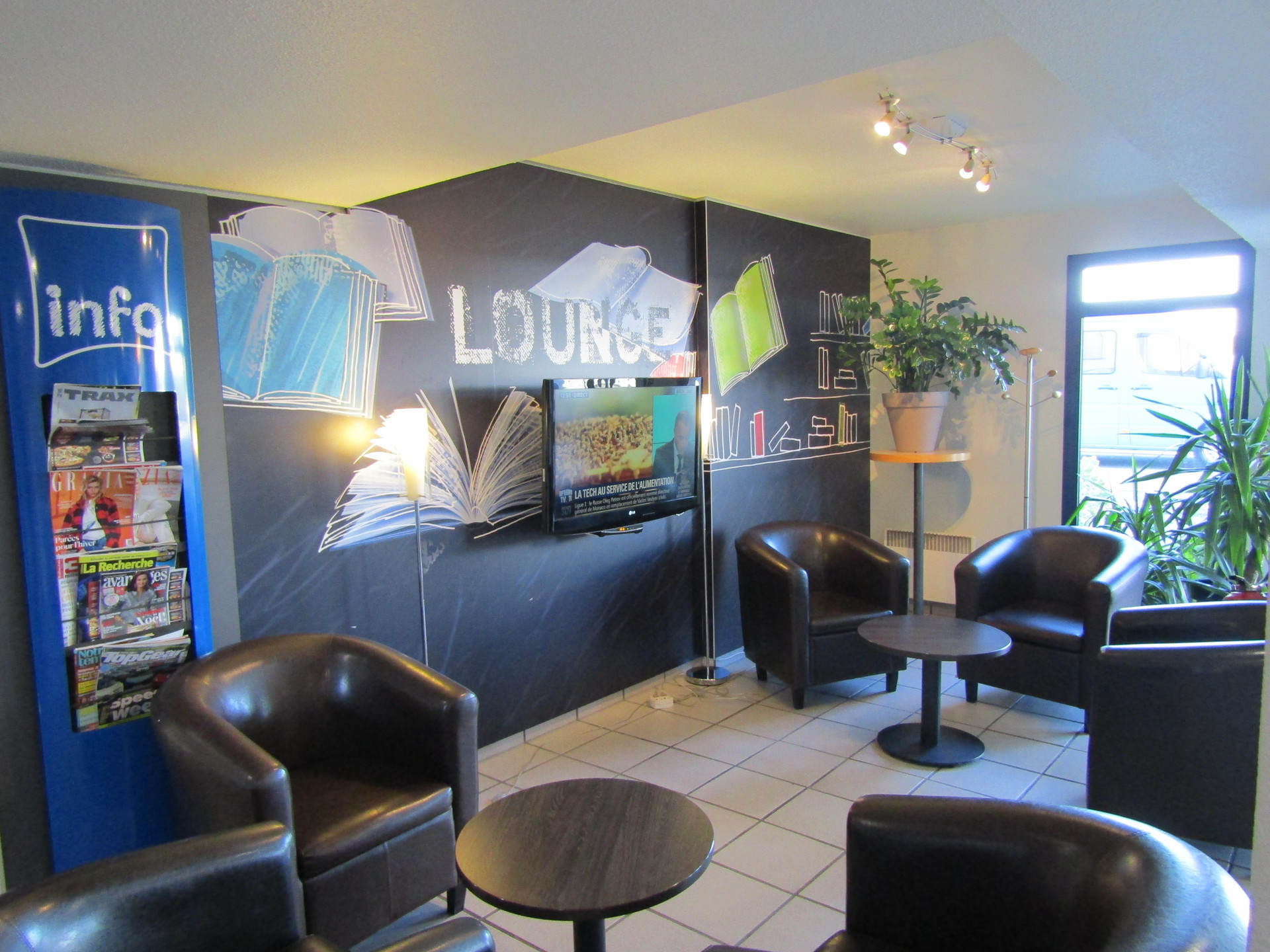 Vista Lobby ibis budget Chilly Mazarin Les Champarts