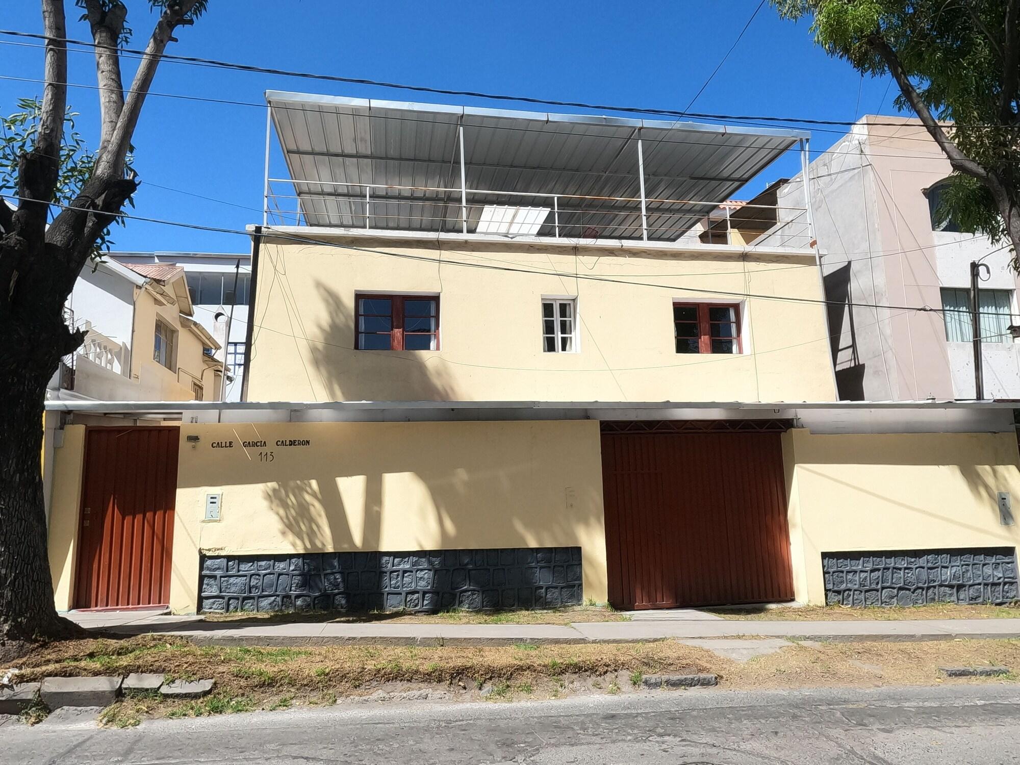 Varios Hostel Fuentes Arequipa
