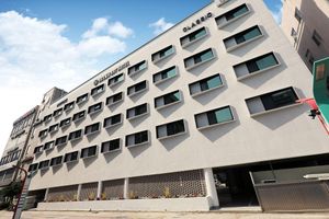 Alojamiento - Browndot Airport New Town