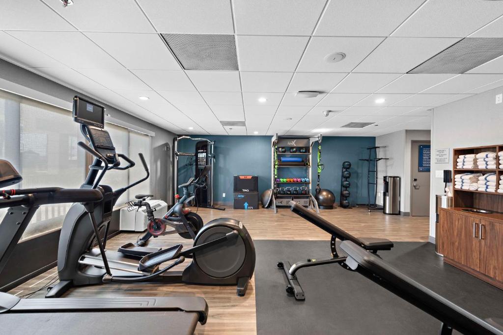 Instalaciones Recreativas Hampton Inn Los Angeles Airport, CA