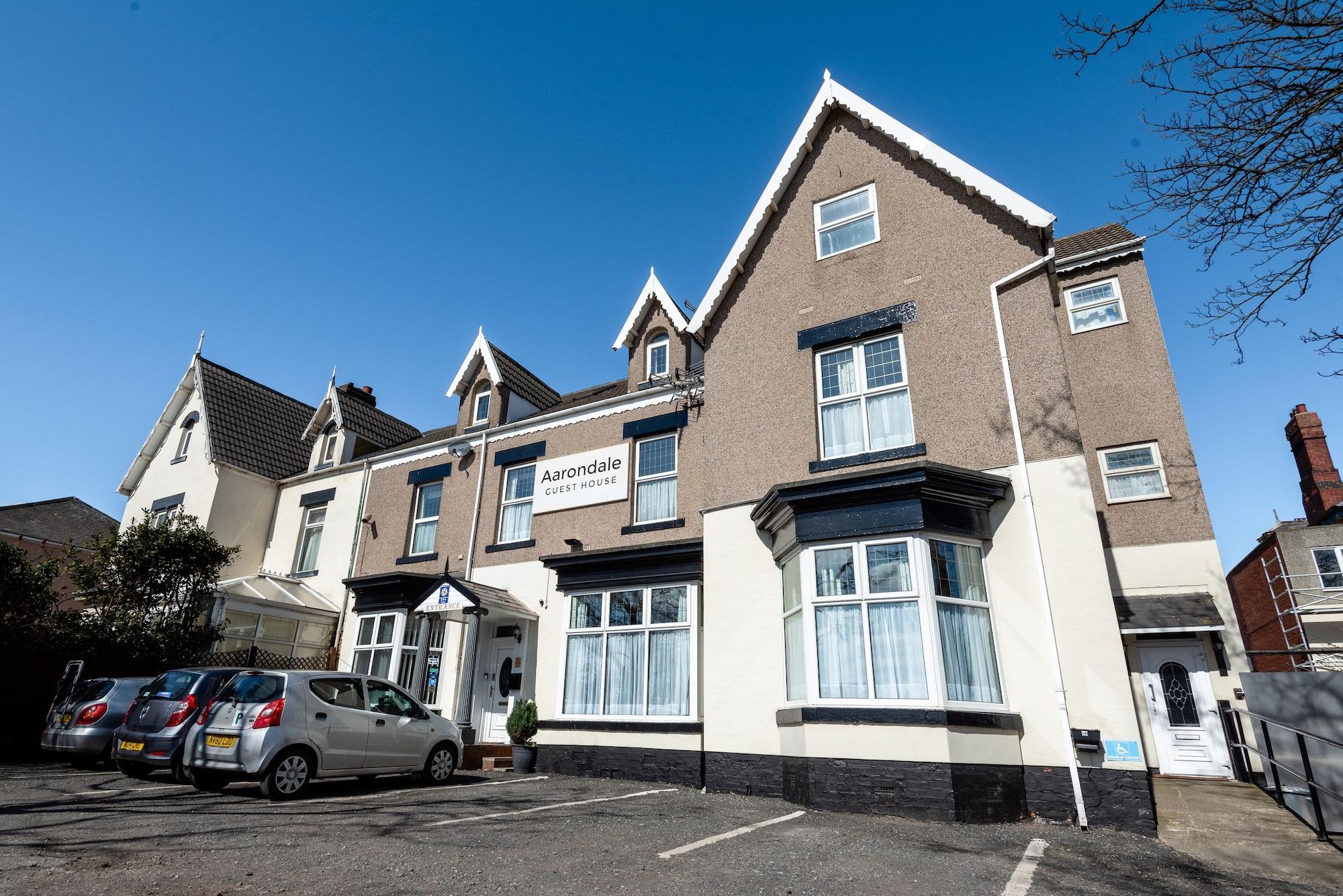 Varios Aarondale Guest House