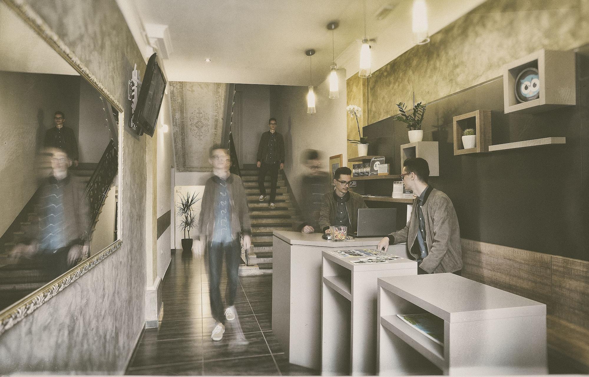 Vista Lobby Boutique Suites Joyce