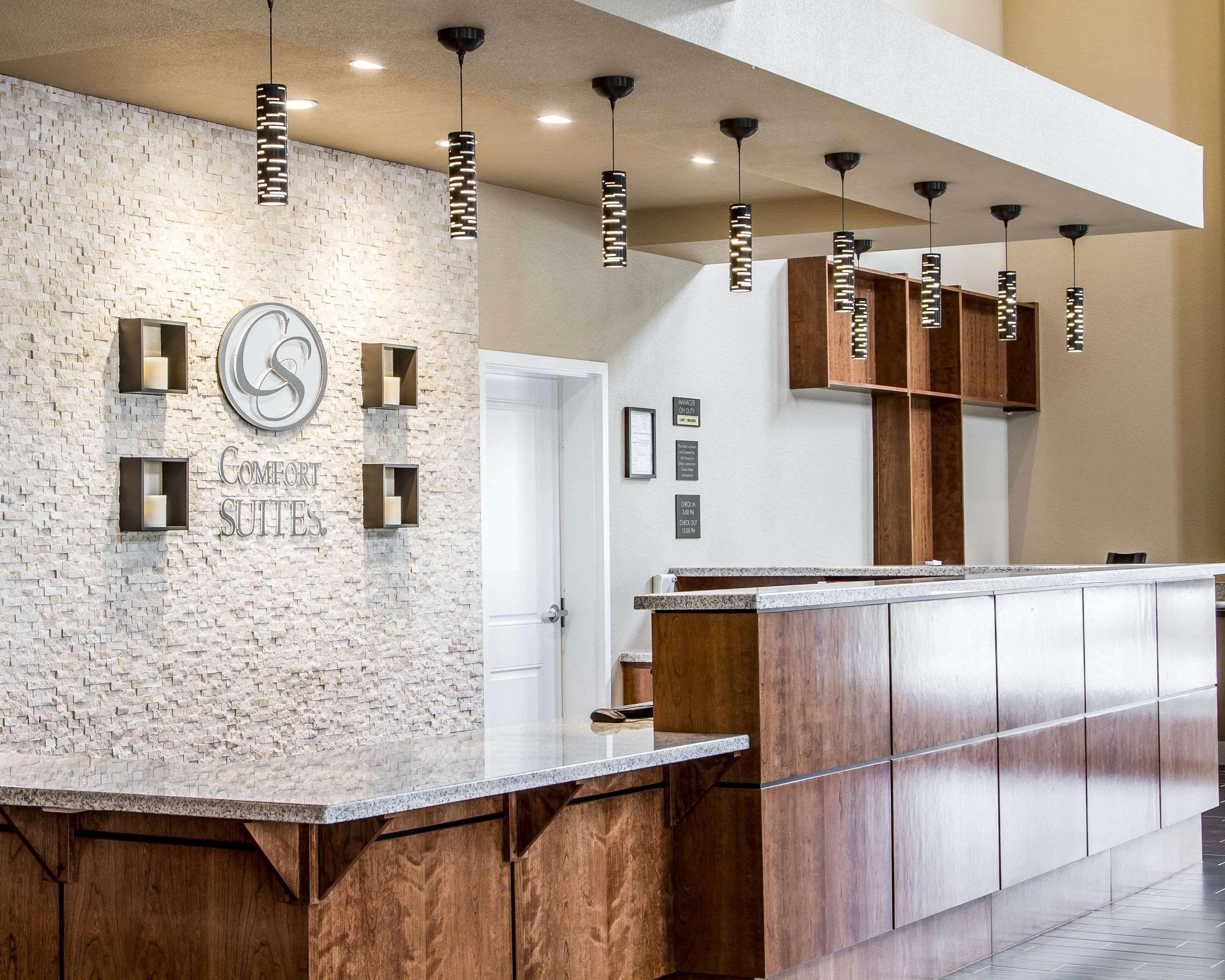 Vista Lobby Comfort Suites Woodland - Sacramento Airport