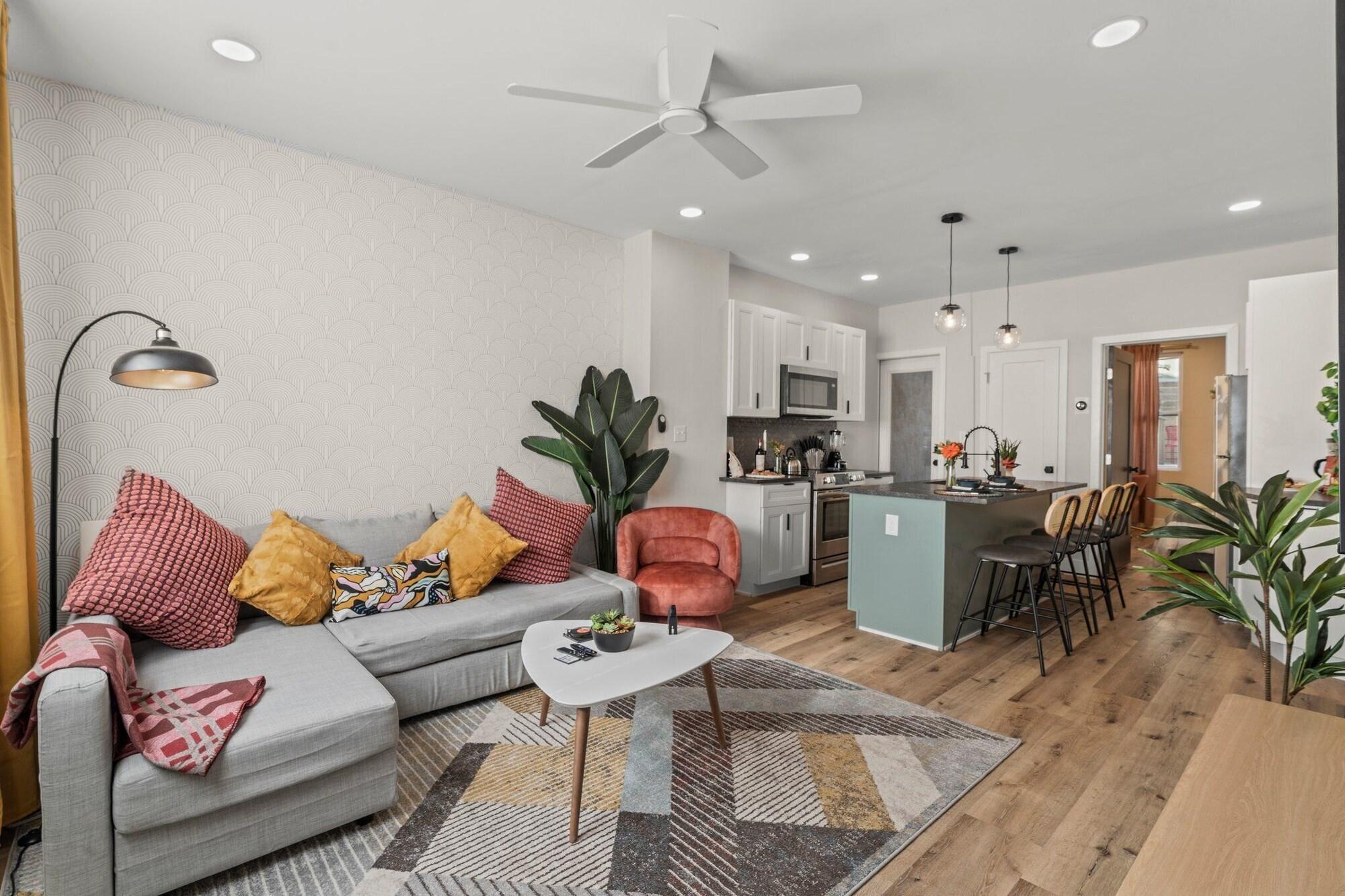 Comodidades del Alojamiento Passyunk Square Spacious 1BR - Huge Deck