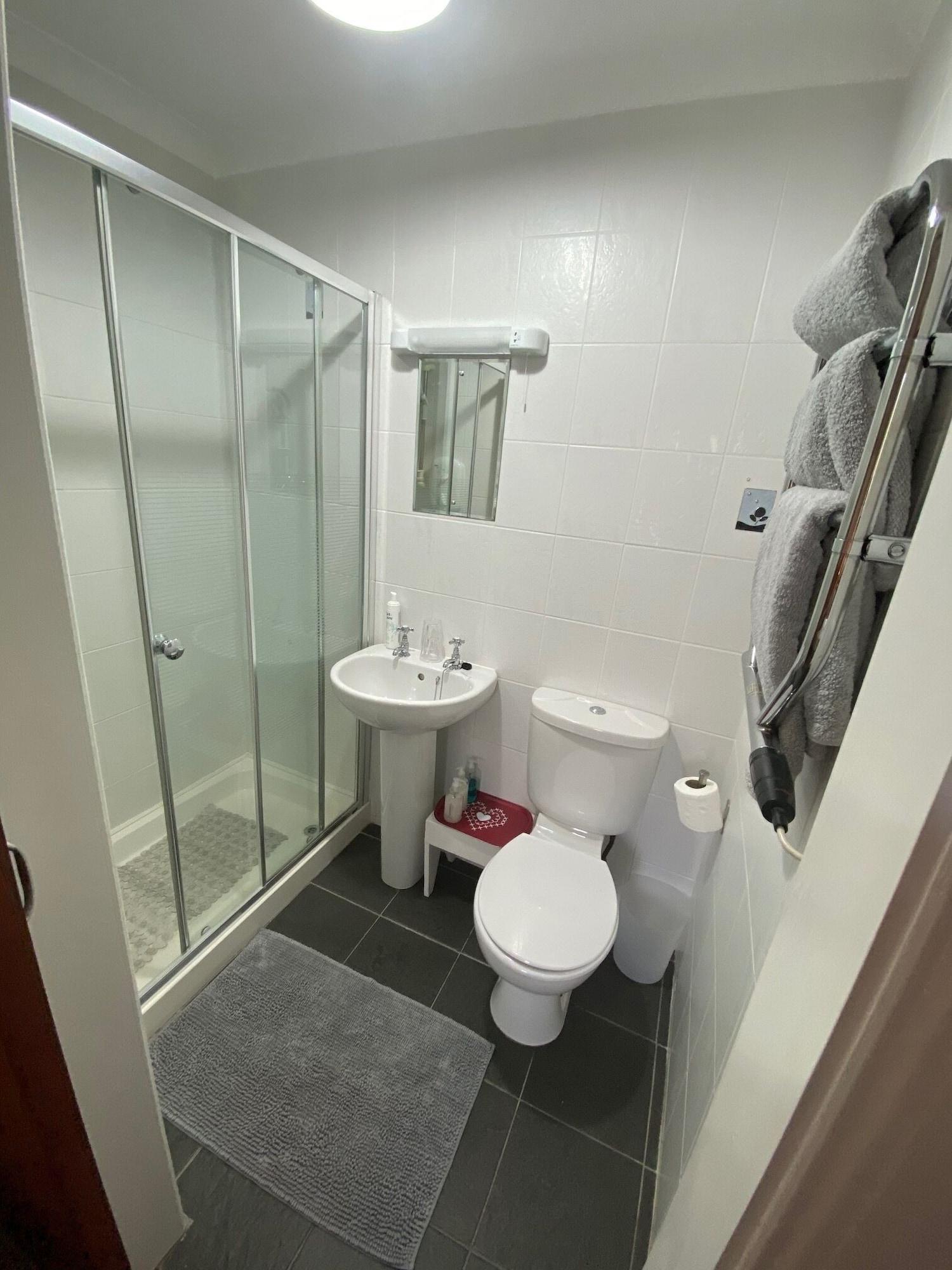 Equipamiento de Habitación Aslaich