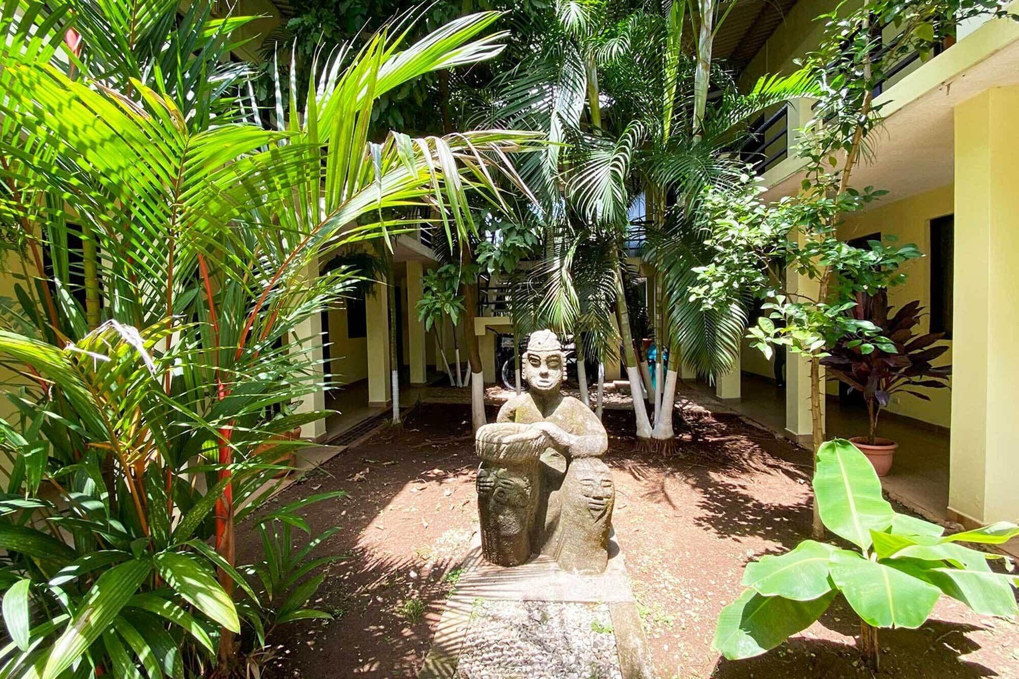 Vista Exterior Pueblo Dorado Hotel