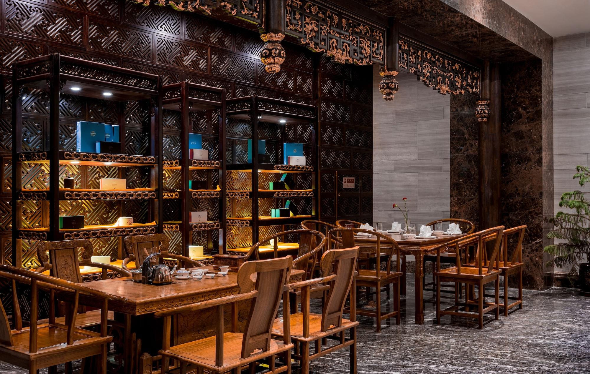 Restaurant Intercontinental Resort Lhasa Paradise by IHG