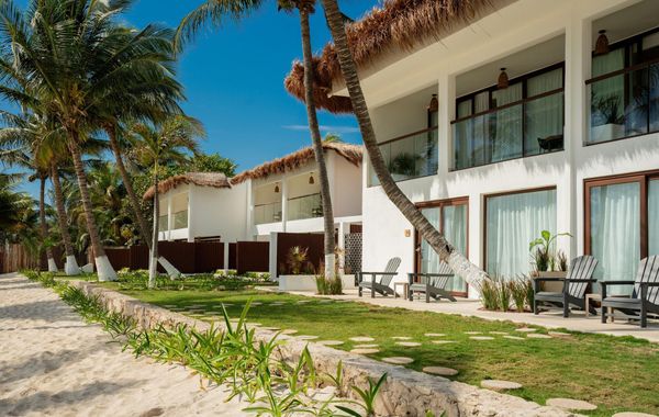 The Beachfront by The Fives Hotels - A la Carte All Inclusive Adults Only - Hoteles 4 estrellas en Playa del Carmen, México